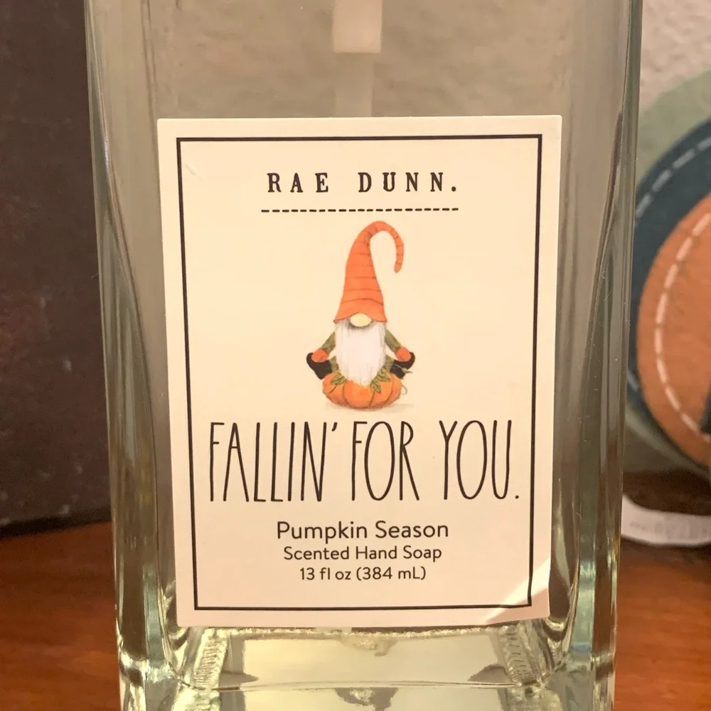 🍁 HTF RAE DUNN *FALLIN' FOR YOU* PUMPKIN LIQUID HAND SOAP FALL DECOR